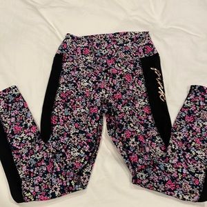 🌸Victoria’s Secret PINK FLORAL sport leggings🌸 with pockets